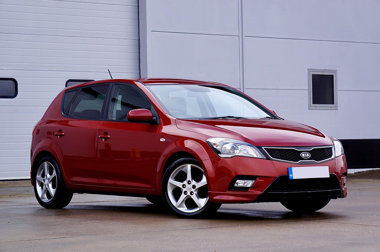 Blue Kia Ceed hatchback